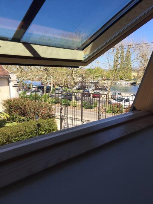 Bel Appart Au Bord De L'Eau Proche Gare Avec Wifi Auxerre Extérieur photo
