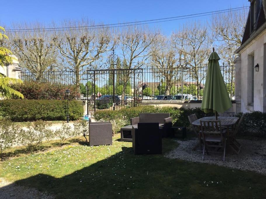 Bel Appart Au Bord De L'Eau Proche Gare Avec Wifi Auxerre Extérieur photo